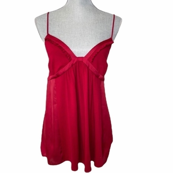 LOFT Red Satin Side Panels Ruffle Trim Tank Large - Picture 9 of 9